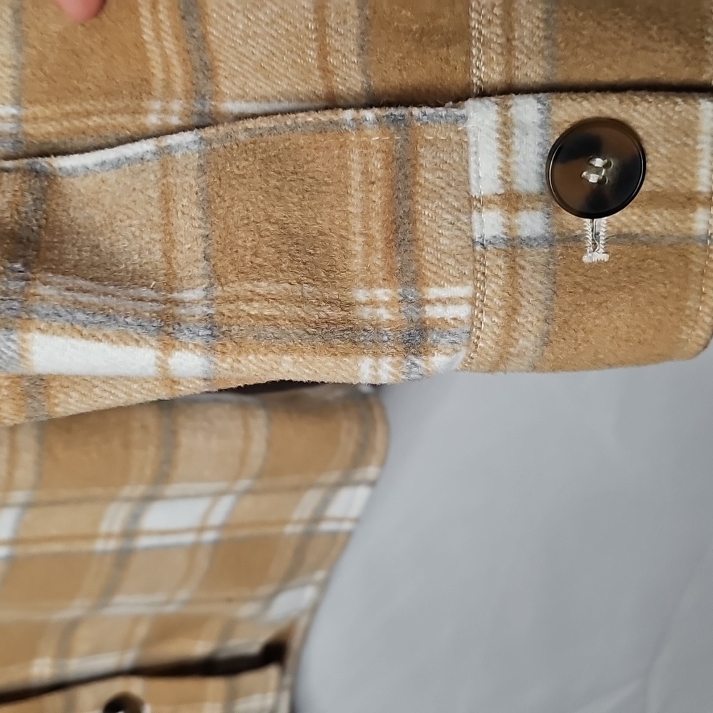 AVEC LES FILLES plaid Tan White Button Down Shirt Jacket Sz Medium - Picture 5 of 6